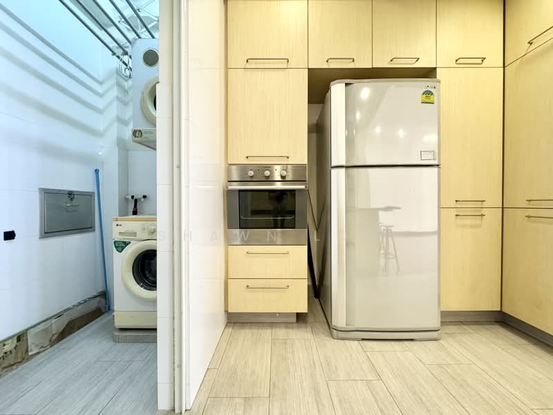 Dover Parkview, 30 Dover Rise, 2 Bedrooms, 936 sqft, Condominium For Sale, by Shawn Low, 500185210 - Yard - PropertyGuru.com.sg