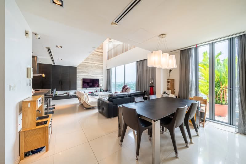 Quinterra, 359 Holland Road, 5 Bedrooms, 4,532 sqft, Condominium For Sale, by Adrian Lim, 500185216 - Living Room - PropertyGuru.com.sg