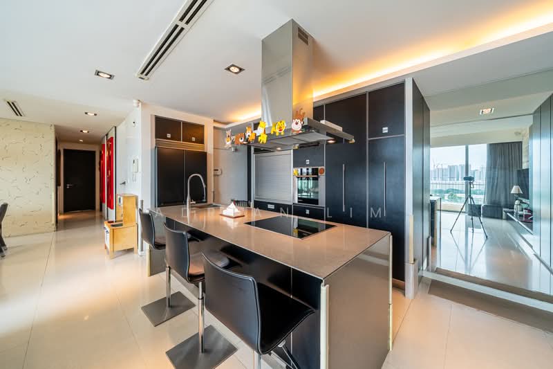 Quinterra, 359 Holland Road, 5 Bedrooms, 4,532 sqft, Condominium For Sale, by Adrian Lim, 500185216 - Kitchen - PropertyGuru.com.sg