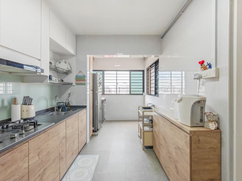 115 Rivervale Walk, 115 Rivervale Walk, 3 Bedrooms, 1,076 sqft, HDB Flat For Sale, by Hairul Iskander, 500185240 - Kitchen - PropertyGuru.com.sg