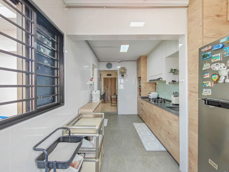 115 Rivervale Walk, 115 Rivervale Walk, 3 Bedrooms, 1,076 sqft, HDB Flat For Sale, by Hairul Iskander, 500185240 - Kitchen - PropertyGuru.com.sg
