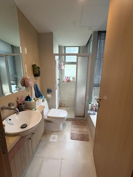 Kovan Melody, 37 Kovan Road, 3 Bedrooms, 1,238 sqft, Condominium For Rent, by Joanne Zeng, 500185251 - Bathroom - PropertyGuru.com.sg