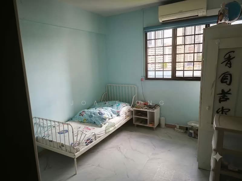 324 Clementi Avenue 5, 324 Clementi Avenue 5, 3 Bedrooms, 990 sqft, HDB Flat For Sale, by Joaye Ong, 500185271 - Bedroom - PropertyGuru.com.sg