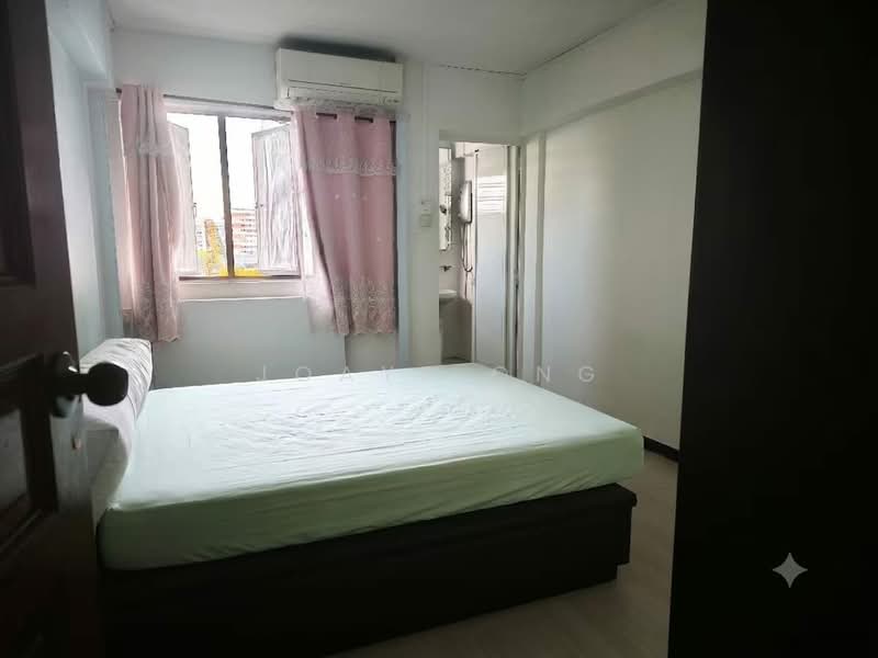 324 Clementi Avenue 5, 324 Clementi Avenue 5, 3 Bedrooms, 990 sqft, HDB Flat For Sale, by Joaye Ong, 500185271 - Bedroom - PropertyGuru.com.sg