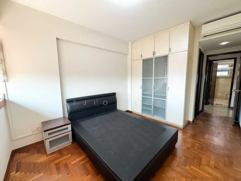 The Warren, 37 Choa Chu Kang Loop, 2 Bedrooms, 1,044 sqft, Apartment For Rent, by TJIO TECK, 500185274 - Bedroom - PropertyGuru.com.sg