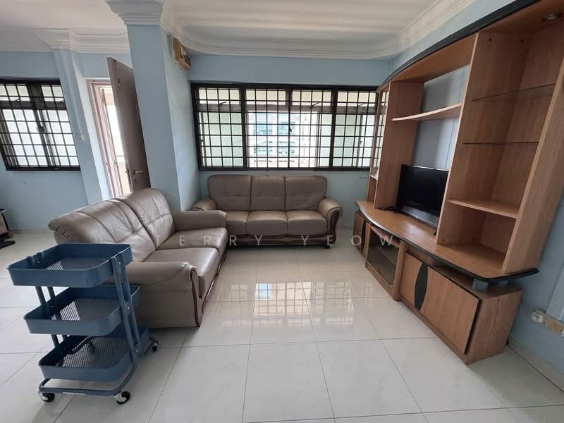 773 Woodlands Drive 60, 773 Woodlands Drive 60, 3 Bedrooms, 990 sqft, HDB Flat For Sale, by Terry Yeow, 500185280 - Living Room - PropertyGuru.com.sg