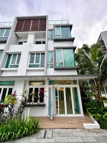 Cabana, 77 Sunrise Terrace, 4 Bedrooms, 3,122 sqft, Cluster House For Sale, by Daren Tay, 500185284 - Exterior - PropertyGuru.com.sg