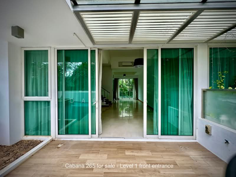 Cabana, 77 Sunrise Terrace, 4 Bedrooms, 3,068 sqft, Cluster House For Sale, by Daren Tay, 500185284 - Entrance - PropertyGuru.com.sg