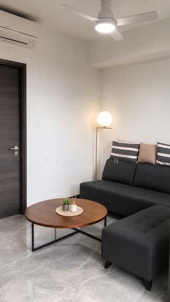 The Poiz Residences, 10 Meyappa Chettiar Road, 1 Bedroom, 441 sqft, Condominium For Sale, by Zee Tan, 500185286 - Living room & bedroom - PropertyGuru.com.sg
