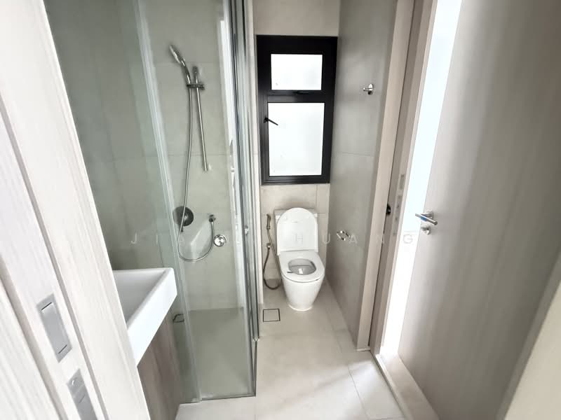 K Suites, 21 Lorong K Telok Kurau, 5 Bedrooms, 1,625 sqft, Apartment For Rent, by Jialin Huang, 500185288 - Bathroom - PropertyGuru.com.sg