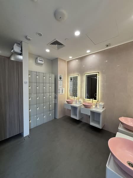 Hub Synergy Point, 70 Anson Road, 3,560 sqft, Office For Rent, by Zion Zhao 赵峻慷, 500185294 - Bathroom - CommercialGuru.com.sg