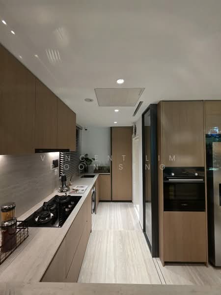 8@BT, 6 Bukit Timah Link, 3 Bedrooms, 1,109 sqft, Condominium For Sale, by Vincent Lim Boon Seng, 500185295 - Kitchen - PropertyGuru.com.sg