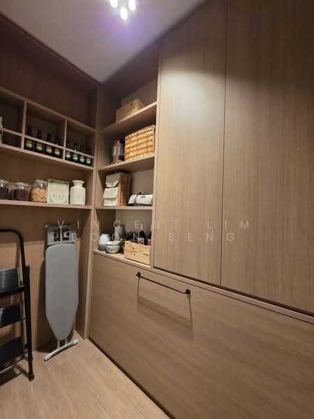 8@BT, 6 Bukit Timah Link, 3 Bedrooms, 1,109 sqft, Condominium For Sale, by Vincent Lim Boon Seng, 500185295 - Interior - PropertyGuru.com.sg