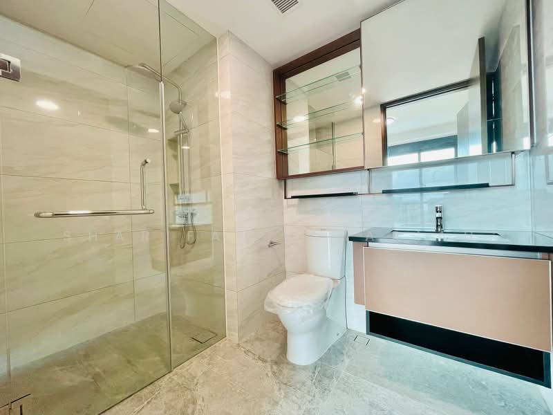 Normanton Park, 45 Normanton Park, 2 Bedrooms, 861 sqft, Condominium For Sale, by Sharifah Kamariah, 500185296 - Bathroom - PropertyGuru.com.sg