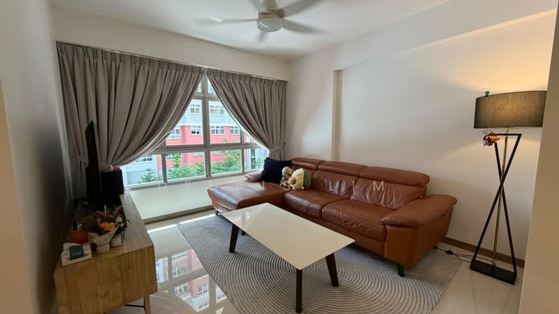 153C Bedok South Road, 153C Bedok South Road, 3 Bedrooms, 1,001 sqft, HDB Flat For Sale, by Dennis Lim, 500185307 - Living Room - PropertyGuru.com.sg