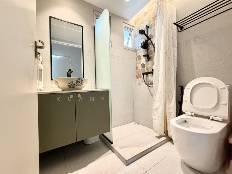 808B Chai Chee Road, 808B Chai Chee Road, 3 Bedrooms, 1,001 sqft, HDB Flat For Sale, by Kuanyee Goh, 500185332 - Bathroom - PropertyGuru.com.sg