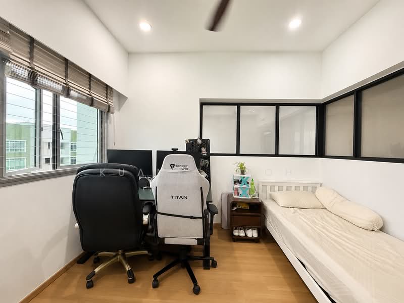 808B Chai Chee Road, 808B Chai Chee Road, 3 Bedrooms, 1,001 sqft, HDB Flat For Sale, by Kuanyee Goh, 500185332 - Study - PropertyGuru.com.sg