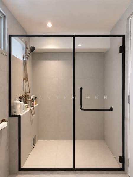 808B Chai Chee Road, 808B Chai Chee Road, 3 Bedrooms, 1,001 sqft, HDB Flat For Sale, by Kuanyee Goh, 500185332 - Bathroom - PropertyGuru.com.sg