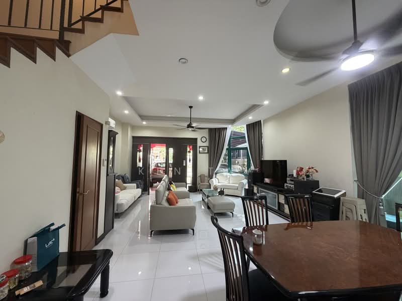 Corporation Semi D, Coporation Road, 7 Bedrooms, 2,346 sqft, Semi-Detached House For Sale, by Ken Tay, 500185336 - Living Room - PropertyGuru.com.sg