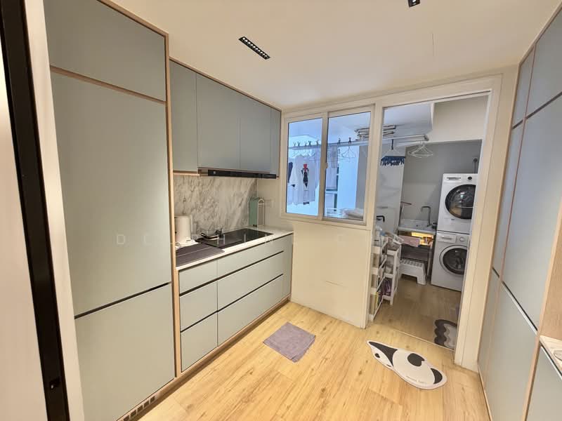 Savannah Condopark, 53 Simei Rise, 3 Bedrooms, 1,227 sqft, Condominium For Sale, by Delphine Chan, 500185365 - Kitchen - PropertyGuru.com.sg