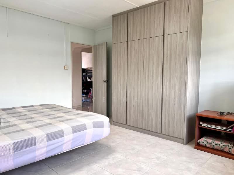 250 Pasir Ris Street 21, 250 Pasir Ris Street 21, 4 Bedrooms, 1,615 sqft, HDB Flat For Sale, by Nivetha ., 500185372 - Bedroom - PropertyGuru.com.sg