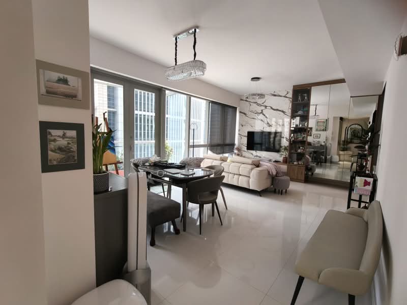 One Shenton, 1 Shenton Way, Room Rental, 94 sqft, Condominium For Rent, by Joy Toh, 500185375 - Living Room - PropertyGuru.com.sg
