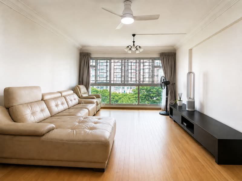 460 Ang Mo Kio Avenue 10, 460 Ang Mo Kio Avenue 10, 3 Bedrooms, 1,291 sqft, HDB Flat For Sale, by Elaine Wong, 500185383 - Living Room - PropertyGuru.com.sg