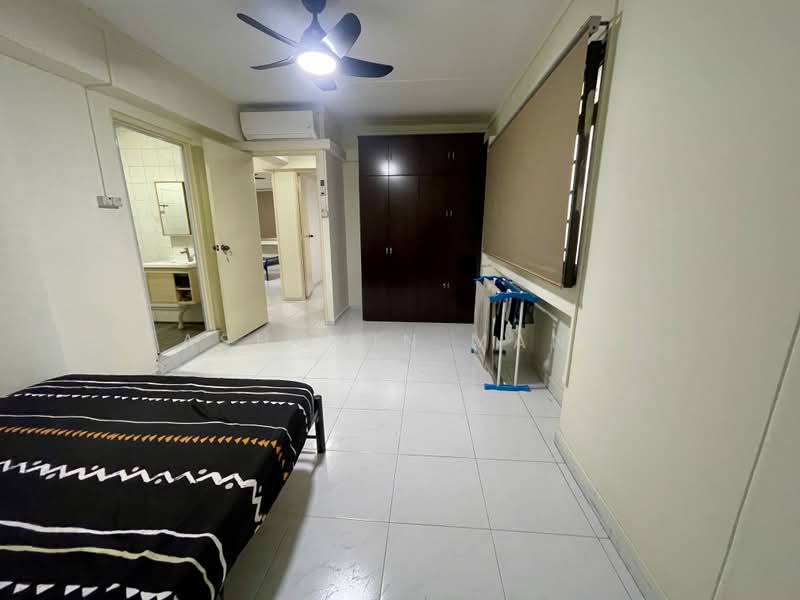 760 Woodlands Avenue 6, 760 Woodlands Avenue 6, 4 Bedrooms, 1,313 sqft, HDB Flat For Sale, by Ashcvin Mani, 500185391 - Bedroom - PropertyGuru.com.sg