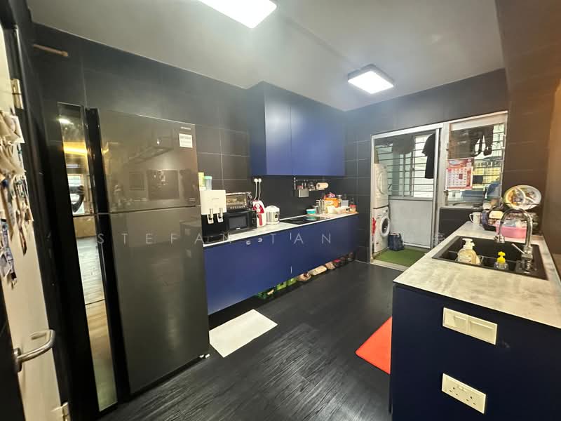 120A Canberra Crescent, 120A Canberra Crescent, 3 Bedrooms, 1,216 sqft, HDB Flat For Sale, by Stefan Tan 陳俊豪, 500185415 - Kitchen - PropertyGuru.com.sg