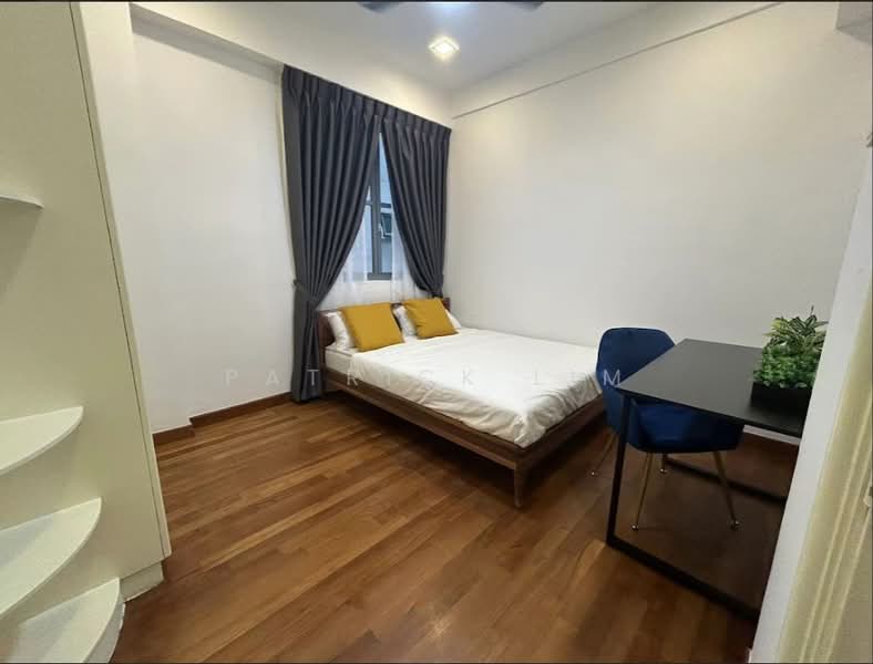 Springdale Condo, 53 Hindhede Walk, Room Rental, 400 sqft, Condominium For Rent, by Patrick Lim, 500185423 - Spacious and huge Master Bedroom - PropertyGuru.com.sg