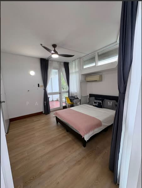 Starpoint, 319 Pasir Panjang Road, Room Rental, 400 sqft, Condominium For Rent, by Patrick Lim, 500185438 - Master Bedroom with ensuite Bathroom - PropertyGuru.com.sg