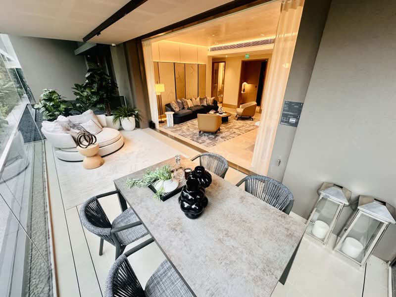 Aurea, 802 Beach Road, 4 Bedrooms, 1,798 sqft, Condominium For Sale, by Murphy Lee, 500185444 - Living Room - PropertyGuru.com.sg