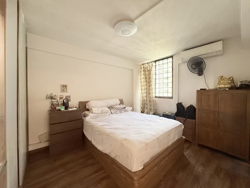 501 Bedok North Street 3, 501 Bedok North Street 3, 2 Bedrooms, 635 sqft, HDB Flat For Sale, by Diaz Soon, 500185449 - Bedroom - PropertyGuru.com.sg