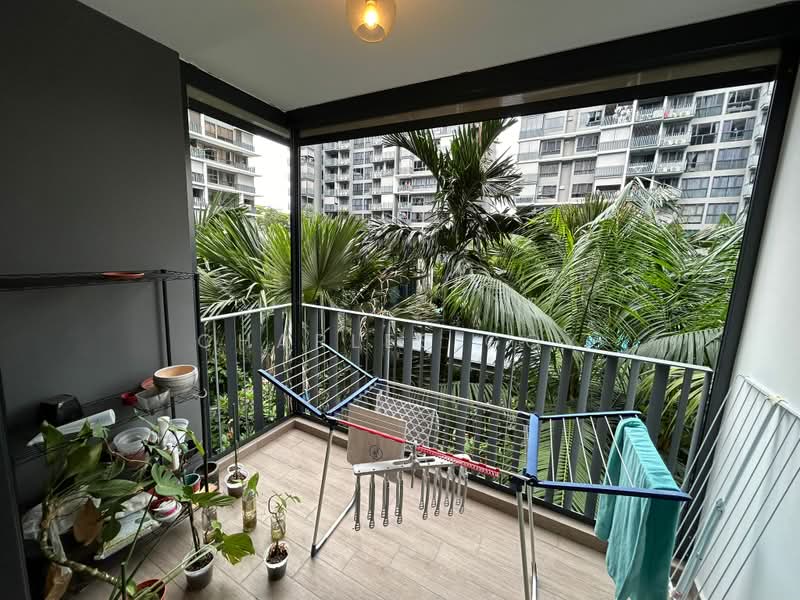 Grandeur Park Residences, 1 Bedok South Avenue 3, 3 Bedrooms, 883 sqft, Condominium For Sale, by Charles Goy, 500185451 - Balcony - PropertyGuru.com.sg