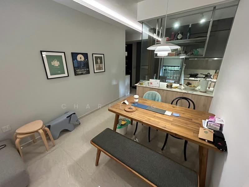 Grandeur Park Residences, 1 Bedok South Avenue 3, 3 Bedrooms, 883 sqft, Condominium For Sale, by Charles Goy, 500185451 - Dining Room - PropertyGuru.com.sg