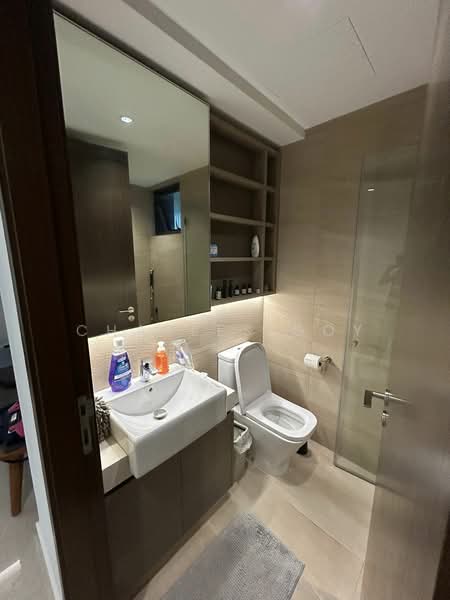 Grandeur Park Residences, 1 Bedok South Avenue 3, 3 Bedrooms, 883 sqft, Condominium For Sale, by Charles Goy, 500185451 - Bathroom - PropertyGuru.com.sg