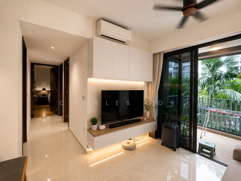Grandeur Park Residences, 1 Bedok South Avenue 3, 3 Bedrooms, 883 sqft, Condominium For Sale, by Charles Goy, 500185451 - Living Room - PropertyGuru.com.sg