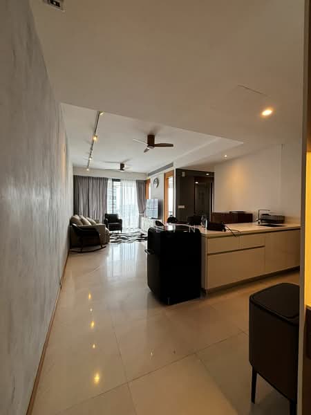 Concourse Skyline, 296 Beach Road, 2 Bedrooms, 1,098 sqft, Condominium For Rent, by Li Lin, 500185457 - Living Room - PropertyGuru.com.sg