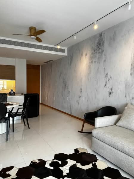 Concourse Skyline, 296 Beach Road, 2 Bedrooms, 1,098 sqft, Condominium For Rent, by Li Lin, 500185457 - Living Room - PropertyGuru.com.sg