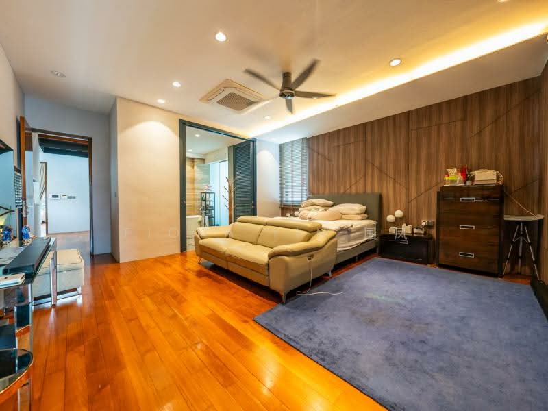 ⭐️Move in condition⭐️南洋&莱小一公里内⭐️Best Buy⭐️Fiona 国凤 8218☎️5108, Duchess Road, Duchess Avenue, Coronation Drive, Coronation Road, 5 Bedrooms, 7,500 sqft, Detached House For Sale, by Fiona Yin 国凤, 500185458 - Bedroom - PropertyGuru.com.sg