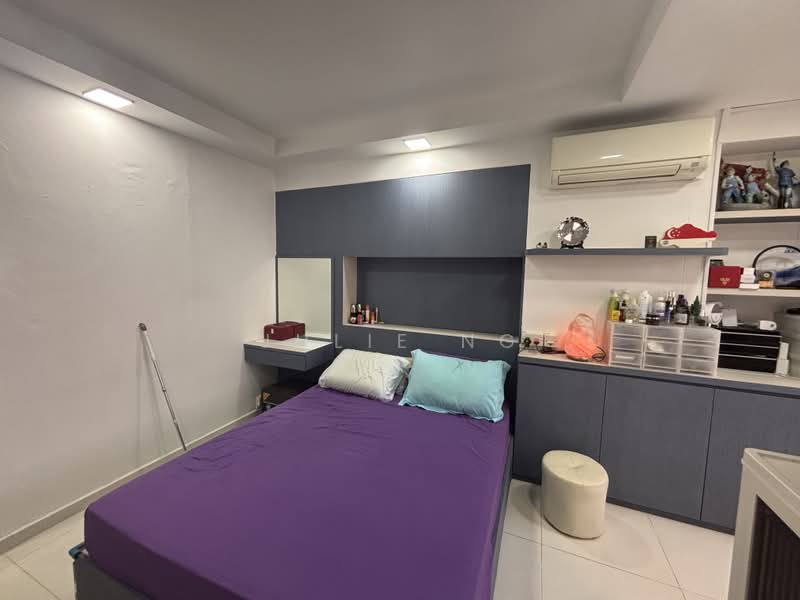 462 Hougang Avenue 10, 462 Hougang Avenue 10, 3 Bedrooms, 1,130 sqft, HDB Flat For Sale, by Julie Ng, 500185459 - Bedroom - PropertyGuru.com.sg