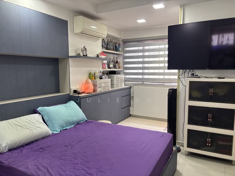 462 Hougang Avenue 10, 462 Hougang Avenue 10, 3 Bedrooms, 1,130 sqft, HDB Flat For Sale, by Julie Ng, 500185459 - Bedroom - PropertyGuru.com.sg