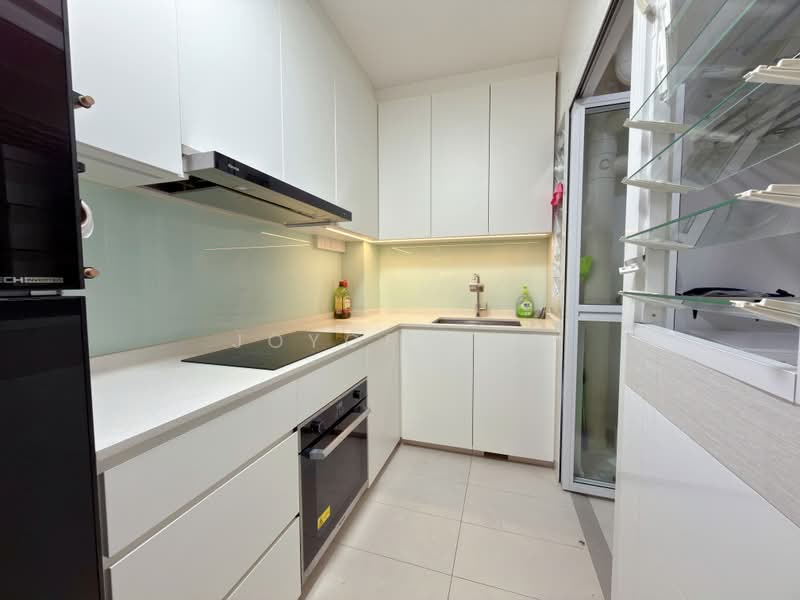 621B Tampines Street 61, 621B Tampines Street 61, 2 Bedrooms, 742 sqft, HDB Flat For Rent, by Joyce Hoo, 500185467 - Kitchen - PropertyGuru.com.sg