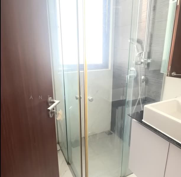 Urban Vista, 18 Tanah Merah Kechil Link, 2 Bedrooms, 603 sqft, Condominium For Rent, by Anthea Yeo 杨丽娇, 500185483 - Bathroom - PropertyGuru.com.sg