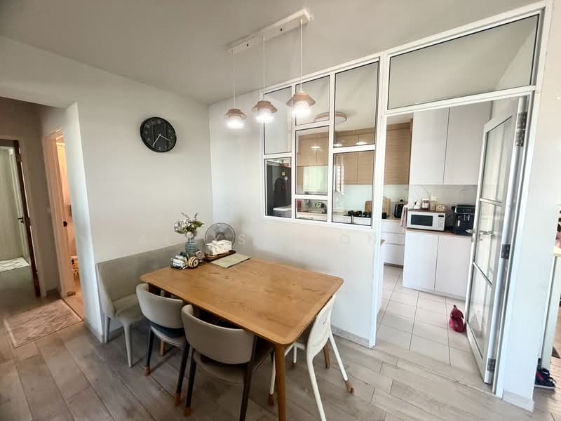 455B Teck Ghee Parkview, 455B Ang Mo Kio Street 44, 3 Bedrooms, 1,000 sqft, HDB Flat For Sale, by Allyson Ong, 500185487 - Dining Room - PropertyGuru.com.sg