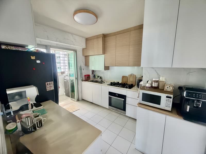 455B Teck Ghee Parkview, 455B Ang Mo Kio Street 44, 3 Bedrooms, 1,000 sqft, HDB Flat For Sale, by Allyson Ong, 500185487 - Kitchen - PropertyGuru.com.sg