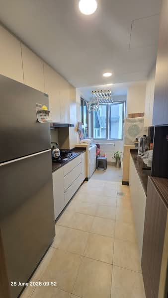 The Tessarina, 20 Wilby Road, 2 Bedrooms, 1,033 sqft, Condominium For Sale, by Grace Sim, 500185488 - Kitchen - PropertyGuru.com.sg