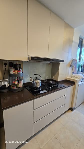 The Tessarina, 20 Wilby Road, 2 Bedrooms, 1,033 sqft, Condominium For Sale, by Grace Sim, 500185488 - Kitchen - PropertyGuru.com.sg