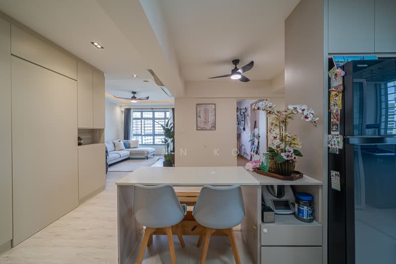 627A Tampines Street 61, 627A Tampines Street 61, 3 Bedrooms, 1,001 sqft, HDB Flat For Sale, by Ryan Koo, 500185499 - Living Room - PropertyGuru.com.sg