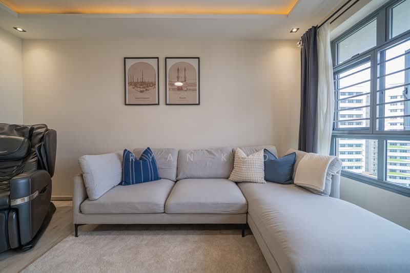 627A Tampines Street 61, 627A Tampines Street 61, 3 Bedrooms, 1,001 sqft, HDB Flat For Sale, by Ryan Koo, 500185499 - Living Room - PropertyGuru.com.sg